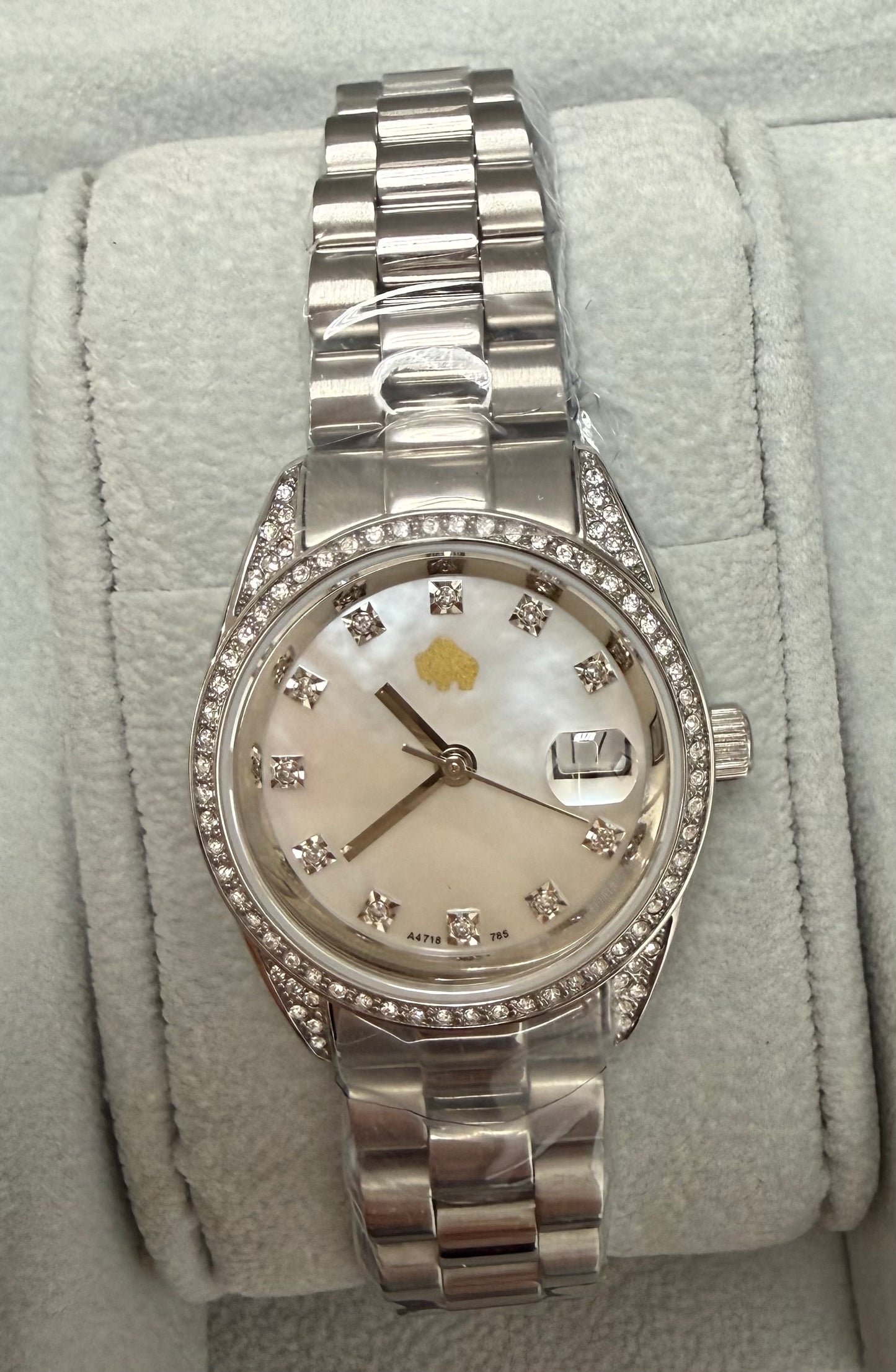 Ladies Pearlescent Stainless Steel Case & Bracelet