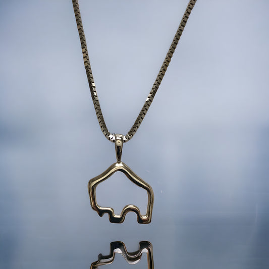 Golden Buffalo® Small Queen Silhouette Necklace