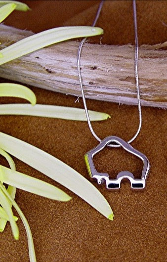 Golden Buffalo® Queen Silhouette 14k Gold