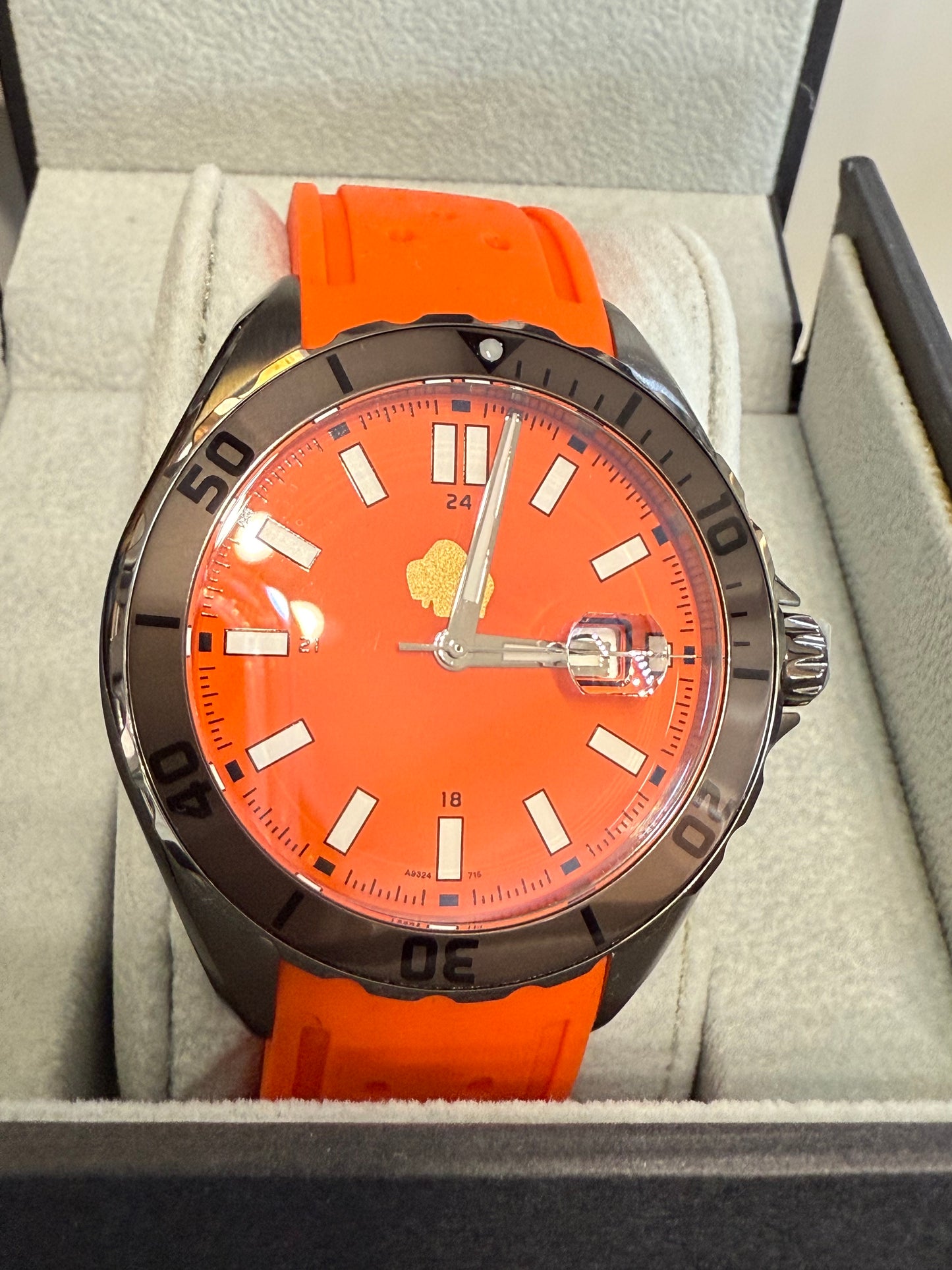 Men's Silicone Band Golden Buffalo Watch with Matching Orange Dial and Dark Grey Case